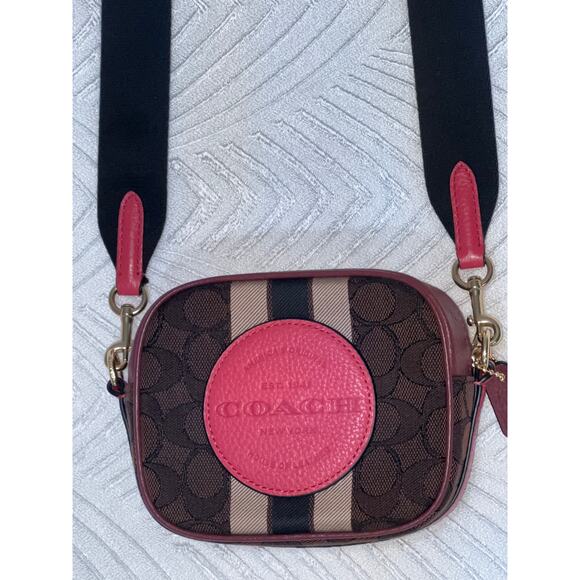 Coach Mini Dempsey Camera Bag Signature Jacquard Stripe With Patch - Picture 4 of 10
